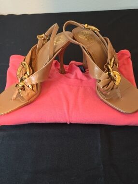 Vince Camuto Tan Leather Slingback Sandals with Gold Chain